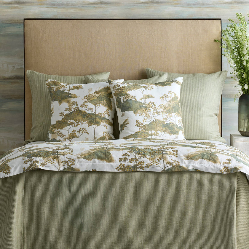 Avalon Throw
