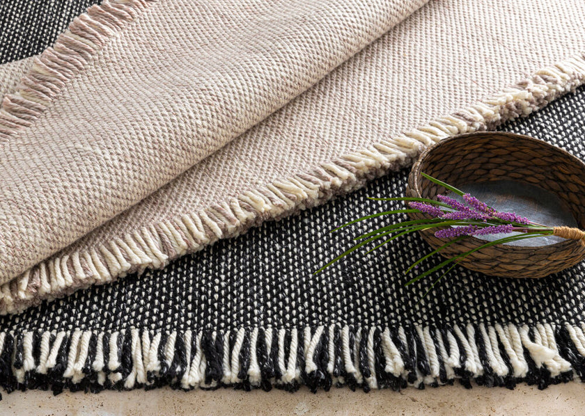 Azalea Handmade Fringe Rug Cream